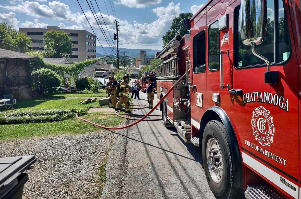 Incendio en una casa en Citico Ave