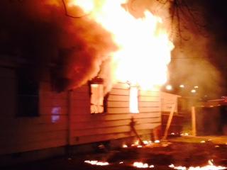 No Injuries in Early Morning Fire