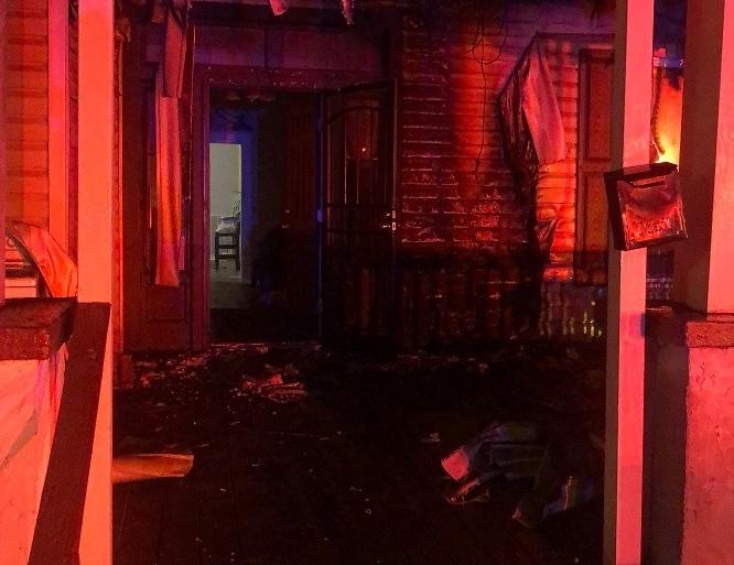 Porch fire contained at Dodds Ave home