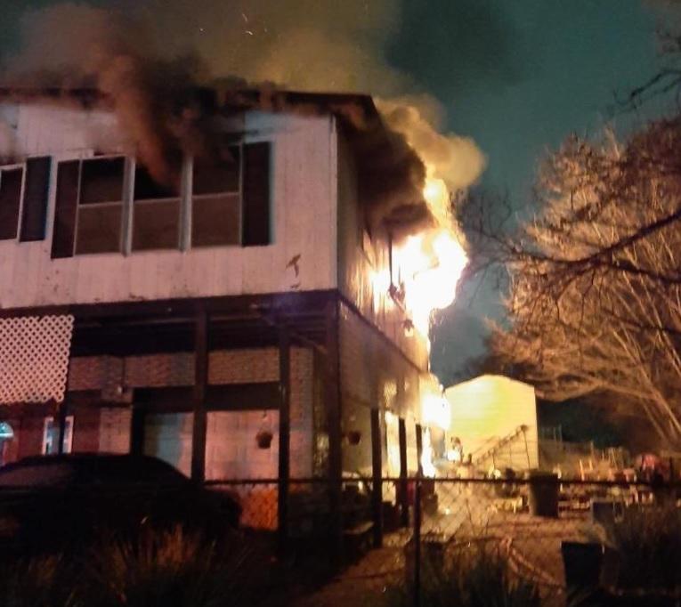 Ataque rápido al incendio en Dorris Street